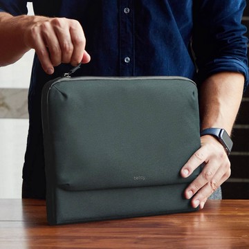 Bellroy Laptop Caddy 14 吋筆電收納內袋 - 沼澤綠