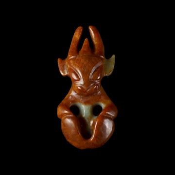 《博古珍藏》河磨玉籽料太陽神把玩．56公克．紅山文化文物．工中工痕．早期收藏．行家勿錯過．底價回饋