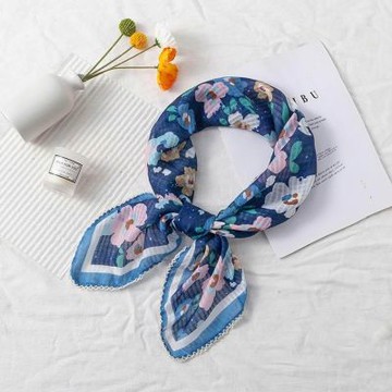 【JC Collection】日系甜美清新優雅質感蕾絲邊四季百搭方巾絲巾(藍色)