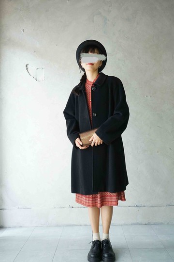 尋寶古著-日本製毛料長版黑色大衣