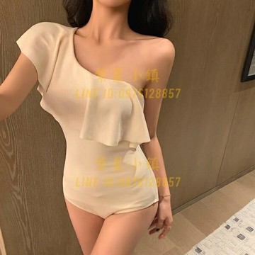 素色性感露背聚攏連體泳衣女新款高級感顯瘦遮肚保守溫泉【繁星小鎮】