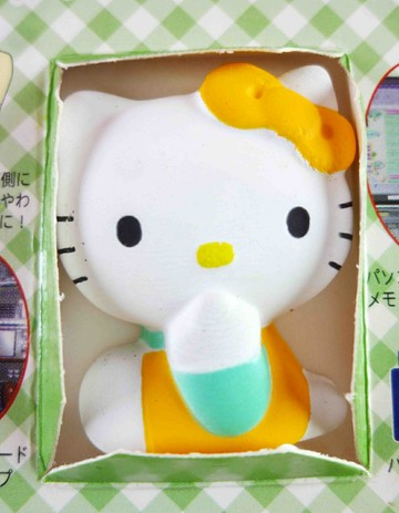 【震撼精品百貨】Hello Kitty 凱蒂貓 KITTY軟矽膠貼紙-坐黃 震撼日式精品百貨
