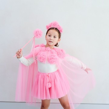 英國Mimi & Lula_AW25_變裝派對_蕾絲粉紅花朵紗質披風