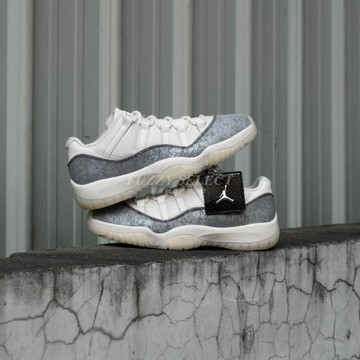 【逢甲 FUZZY】Air Jordan 11 Retro Low CNY 蛇年 限定 2025 HQ7000-001