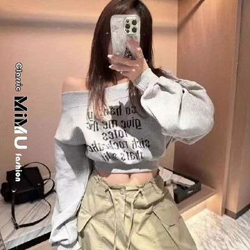 【MIMU】日常百搭無帽衛衣 約會甜酷無帽衛衣【斜領】（仿棉華棉複合牛奶絲310克）秋季美式復古字母一字肩長袖衛衣女
