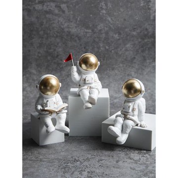 北歐創意宇航員擺件客廳電視柜酒柜書架裝飾品男生房間床頭柜布置