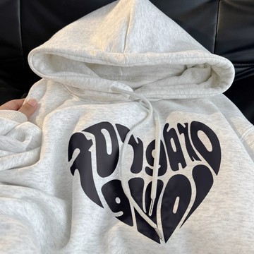 好穿愛到骨子裡！ 帽t 韓系復古 設計感愛心印花 女生衣服 重磅帽t 連帽衛衣 韓國帽t 長袖衛衣 國中生衛衣 秋冬女裝