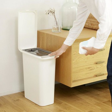 日本製纖形雙蓋防臭彈蓋式垃圾桶-21L 白