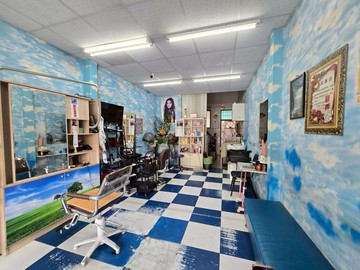 狂降100萬屋主想賣了❣燕巢丹丹最熱鬧商圈店面｜高雄市燕巢區中民路