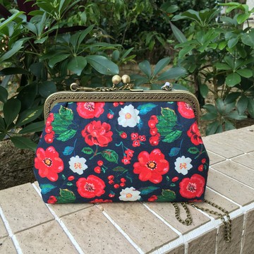 山茶花 口金斜挎包 18cm口金包 Girlskioku~*