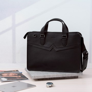 ❤️新年快樂超值優惠 ❤️【pierre cardin 皮爾卡登】未來主義系列 418真皮公事包/15吋筆電包