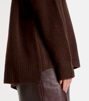 Lisa Yang Elwinn cashmere-blend turtleneck sweater