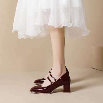 酒紅色瑪麗珍單鞋女設計感小眾方頭淺口漆皮法式粗跟高跟鞋女春秋