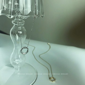 冷淡風通體925純銀圓形吊墜項鏈ins風簡約高級感小眾設計鎖骨鏈女1入