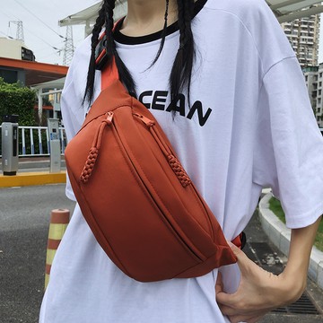 免運👜【防水防刮】帆布包包女大容量2025新款高級感簡約女士斜挎包設計感胸包腰包尼龍 防水大容量 斜挎包 胸包 胸袋