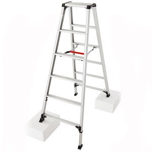 長谷川專用腳立腳輕系列 –四腳可伸縮設計 RZS-18