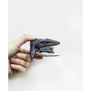 日本Magnets侏儸紀系列 長鰭龍滄龍恐龍造型10號針小釘書機