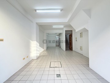 沙鹿鎮南路生活圈｜孝親房＋車庫透天｜台中市沙鹿區鎮南路二段