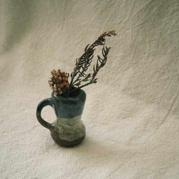 陶瓷小花瓶