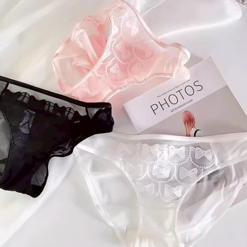 「MOJITO」芭比風情‧性感蕾絲簡約蝴蝶結刺繡網紗低腰包臀誘惑透明三角褲女(3色選) S-XL