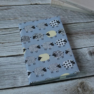 【羊咩咩】 書衣 書套 布書衣 可調式書衣 手工書衣