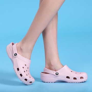 夏季女士休閑一體輕便防滑包頭洞洞鞋半拖鞋子女鞋情侶沙灘鞋涼鞋