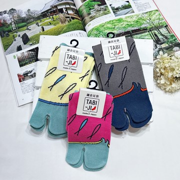 TABI-JI奈良足袋襪(分趾襪)-中高筒襪(25-27公分)-小魚2(黃/灰)