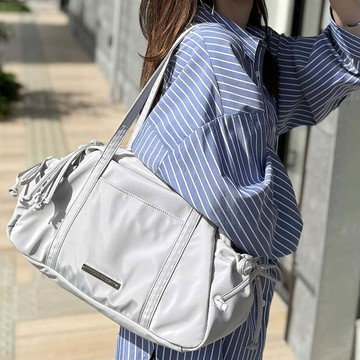 日本 Classical Elf - 輕盈可愛蝴蝶結肩背波士頓包-淺灰