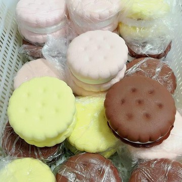 ▸現貨◂ 慢回彈 餅乾慢回彈 EMOJI餅乾 軟軟 SQUISHY PU慢回彈 濕軟手感 吸手指