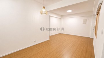 LaLaport忠孝路旁三房超美屋｜台中市南區忠孝路
