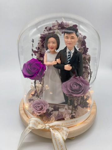 【香港限定】永生花玻璃罩燈客製化人像公仔・玻璃罩/結婚禮物