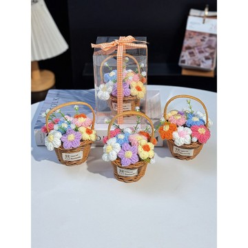成品🌞女神節花籃禮盒擺件手工編織毛綫花束員工活動閨蜜生日禮物㛿女節 成品毛線花束 永生花束 節日送禮物必備  MK4N