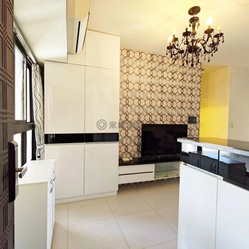 鼓山區#美術館高樓層時尚裝璜二房｜高雄市鼓山區美術東八街