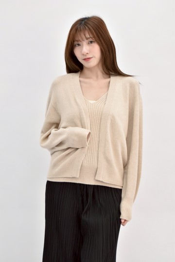 (S) bowen質感針織寬肩帶兩件式杏色上衣