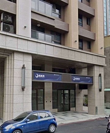 診所連藥局漢神商圈雙店面10米寬全新大店面雙平車｜高雄市苓雅區青年二路