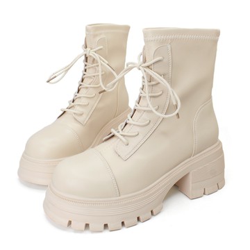 Alissa 帥氣宣言綁帶厚底機車靴