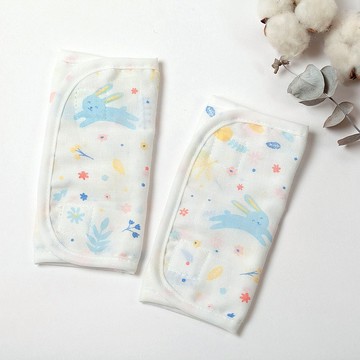 棉紗通過SGS檢驗・100%純棉。揹帶(背帶)磨牙口水巾(2條入)。MIT