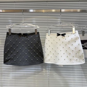 網紅同款2025秋季新款小香風蝴蝶結水鉆釘珠名媛短裙包臀裙半身裙