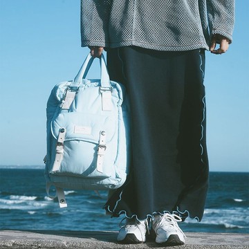 【DOUGHNUT】14吋 防潑水 澎澎後背包 馬卡龍 水壺格 甜美-藍 HZ