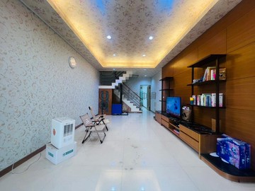 蔣⭐稀缺!鳳山火車站臨路大地坪停多車金店透｜高雄市鳳山區曹公路