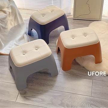 UFORE｜現貨隔日達｜質感沙發造型小椅凳 仿皮紋厚實 塑膠椅 板凳 小椅子 椅凳 客廳 換鞋凳 小凳子 成人椅 矮凳