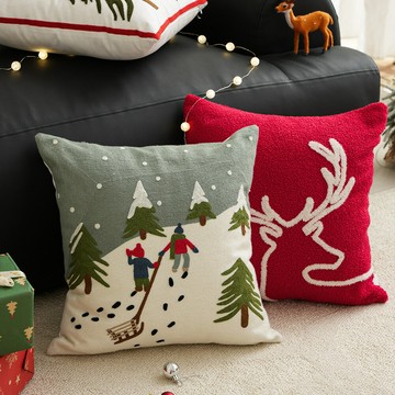 『百貨屋二號』BAO款圣誕節日抱枕新款家居雪花馴鹿圣誕節靠墊
