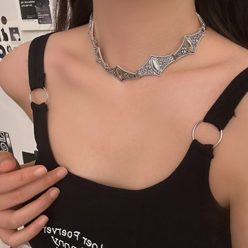 【台灣公司 可打統編】免運 歐美復古做舊choker項鏈小眾設計輕奢高級感鎖骨鏈文藝頸鏈配飾品 可開發票 全館五折 工廠現貨直銷 新品特價 z9211