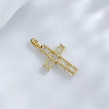 鉅曜 18K金 璀璨十字架吊墜 培育鑽石(培育鑽石 18K 鑽石吊墜)