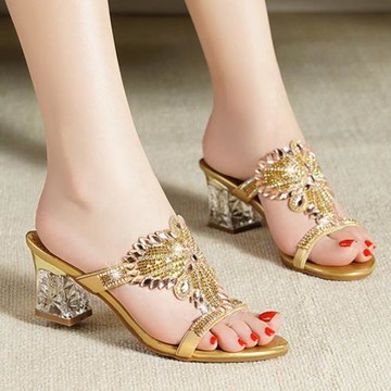 2023新款夏季時尚水鉆涼鞋女沙灘鞋海邊水晶粗跟中跟鑲鉆外穿拖鞋