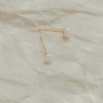 迷你圓珠．純鋼耳環