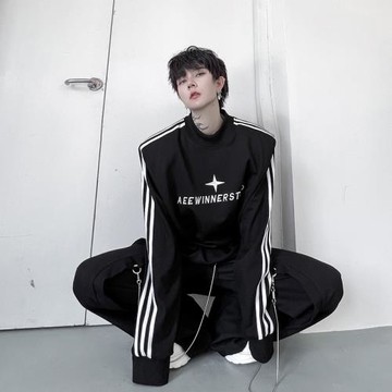 秋季小眾設計感字母刺繡衛衣男韓版休閑痞帥小高領墊肩上衣高級感