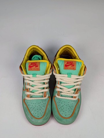 微瑕疵-右腳外側染色後跟殘膠 HF3058-300 M4 Nike SB Dunk Low "BHM" 2025 黑人月 牛仔 男鞋