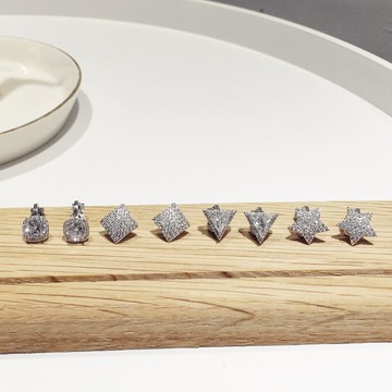 韓國風甜美網紅氣質精致鑲鉆方塊三角形棱形五角星耳夾耳飾品新款1入