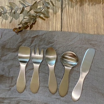 ［拾憩］日本 SALUS 不鏽鋼迷你餐具 圓潤可愛 奶油刀/餐叉/餐匙/小圓匙/冰淇淋匙 茶葉匙 咖啡匙 小湯匙  抹刀